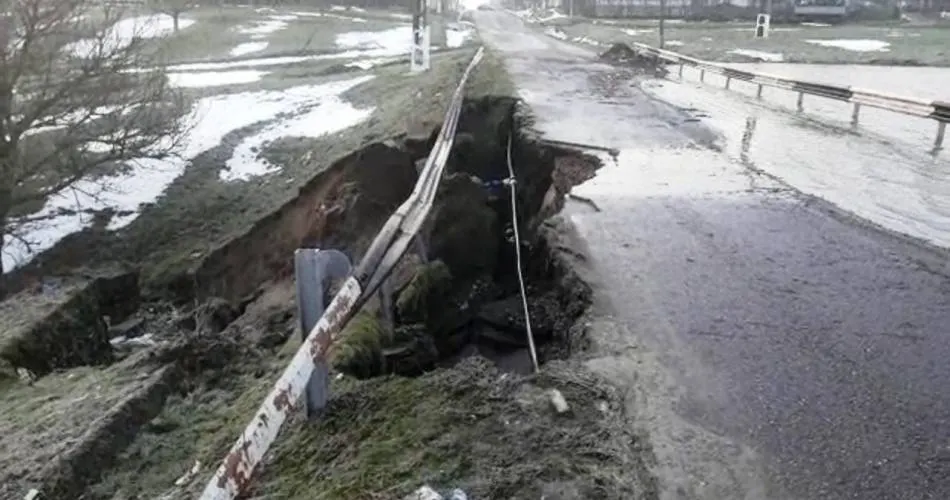 Bani de la Guvern pentru modernizarea drumurilor