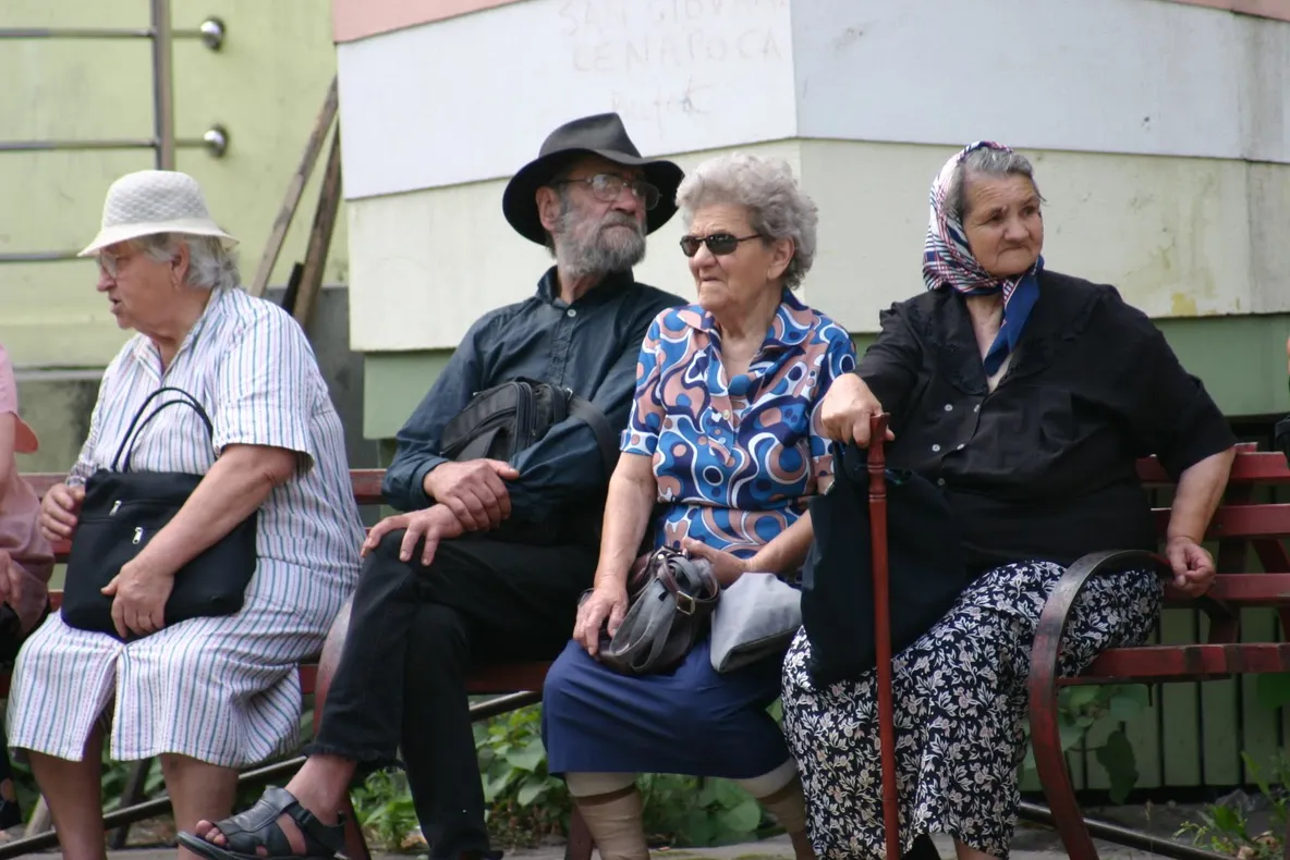 Cluburi ale pensionarilor pe fonduri europene în satele din județ