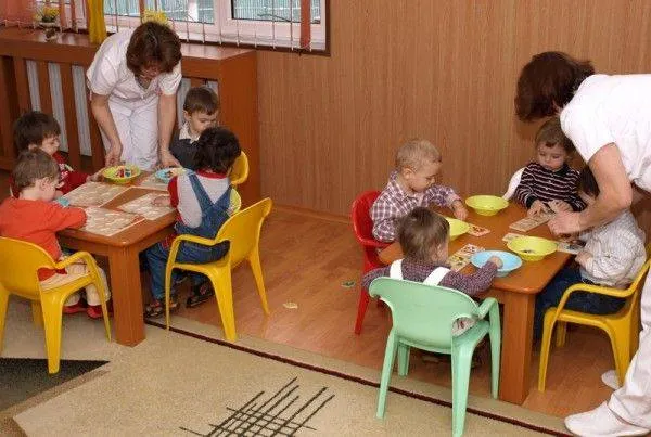 Se măresc tarifele la creșele din Slatina. Sunt și familii care plătesc 2,5 lei pe zi