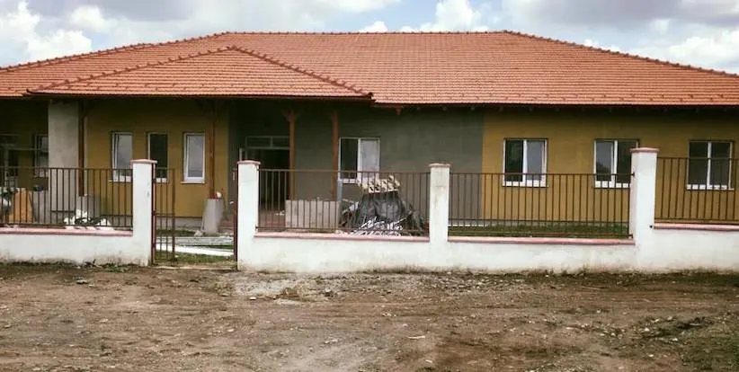 S-a terminat construcţia creşei făcute de americani la Caracal