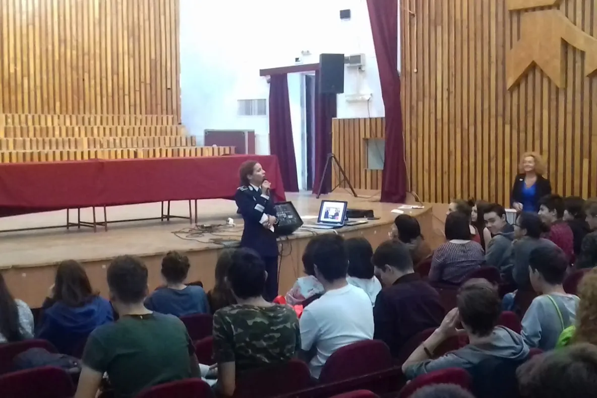 Criminalul din Slatina s-a predat la Craiova
