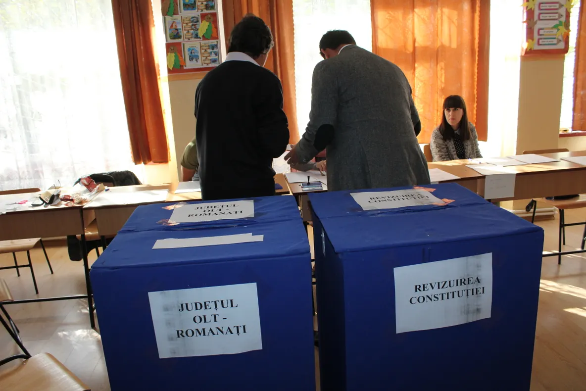 24,31% dintre olteni votaseră până la ora 19.00
