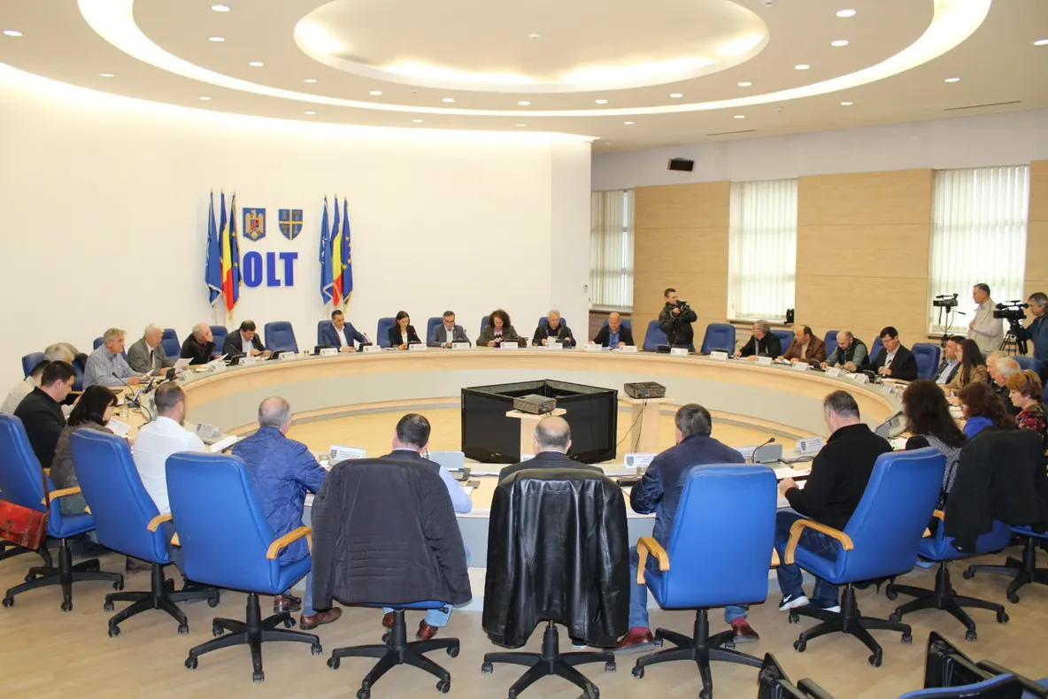 Consiliul Județean a chemat primarii la consultări. Ce probleme financiare întâmpină localitățile rurale