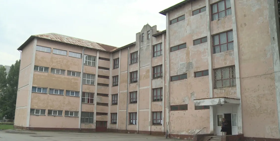 Primăria Slatina alocă peste 5 milioane de lei, pentru refacerea completă a unui liceu