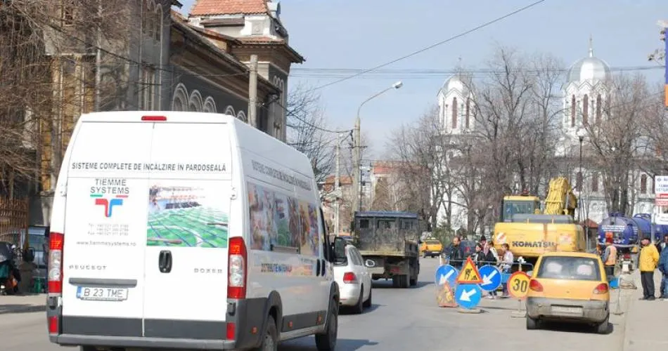 Discuții pentru stabilirea rutei ocolitoare, după închiderea Podului Olt. Primăria Slatina nu acceptă traficul greu pe Tudor Vladimirescu