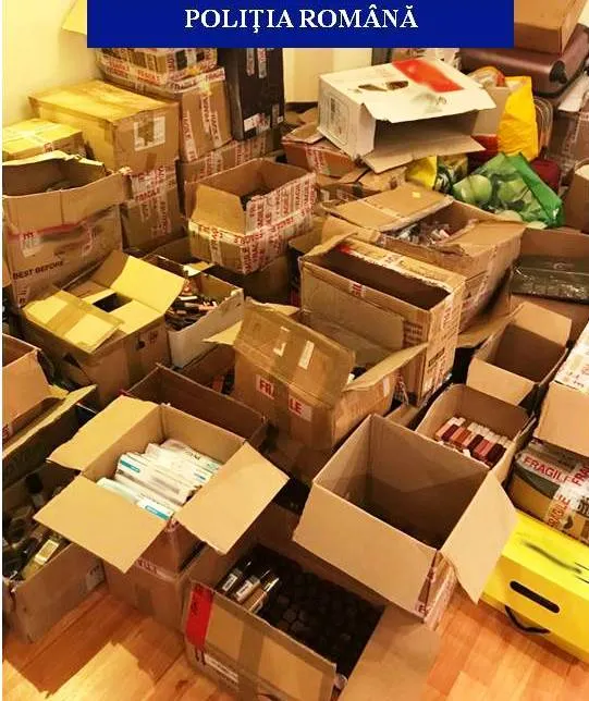 Percheziţii la Caracal. Cosmetice contrafăcute şi sume impresionante de bani, lei şi euro, confiscate - VIDEO