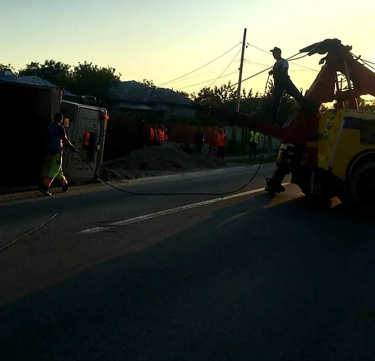 Drumul național dintre Craiova și Slatina, blocat