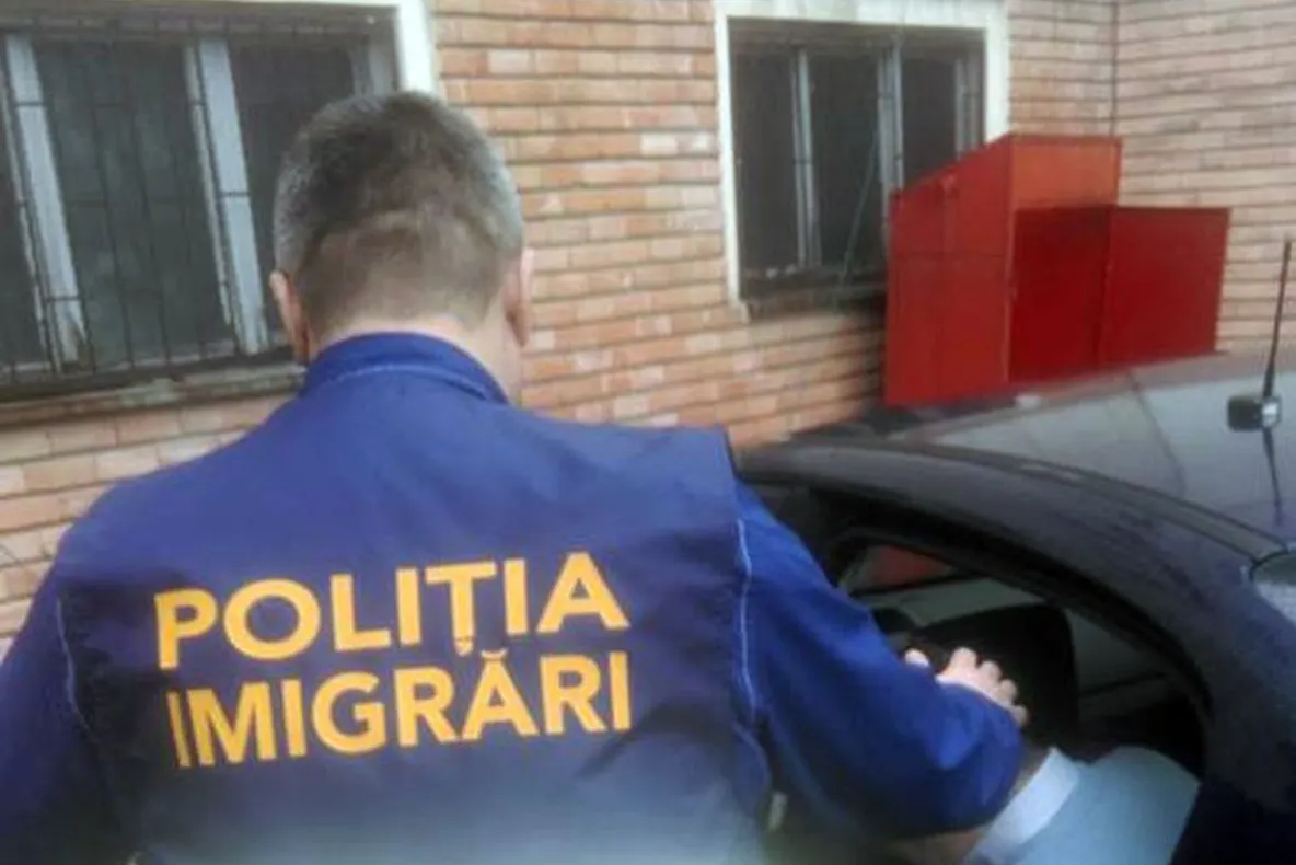 Slatina: Turc amendat şi obligat să părăsească ţara