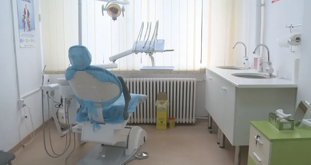 Servicii medicale și stomatologice gratuite pentru toți elevii din Slatina. Unde sunt cabinetele