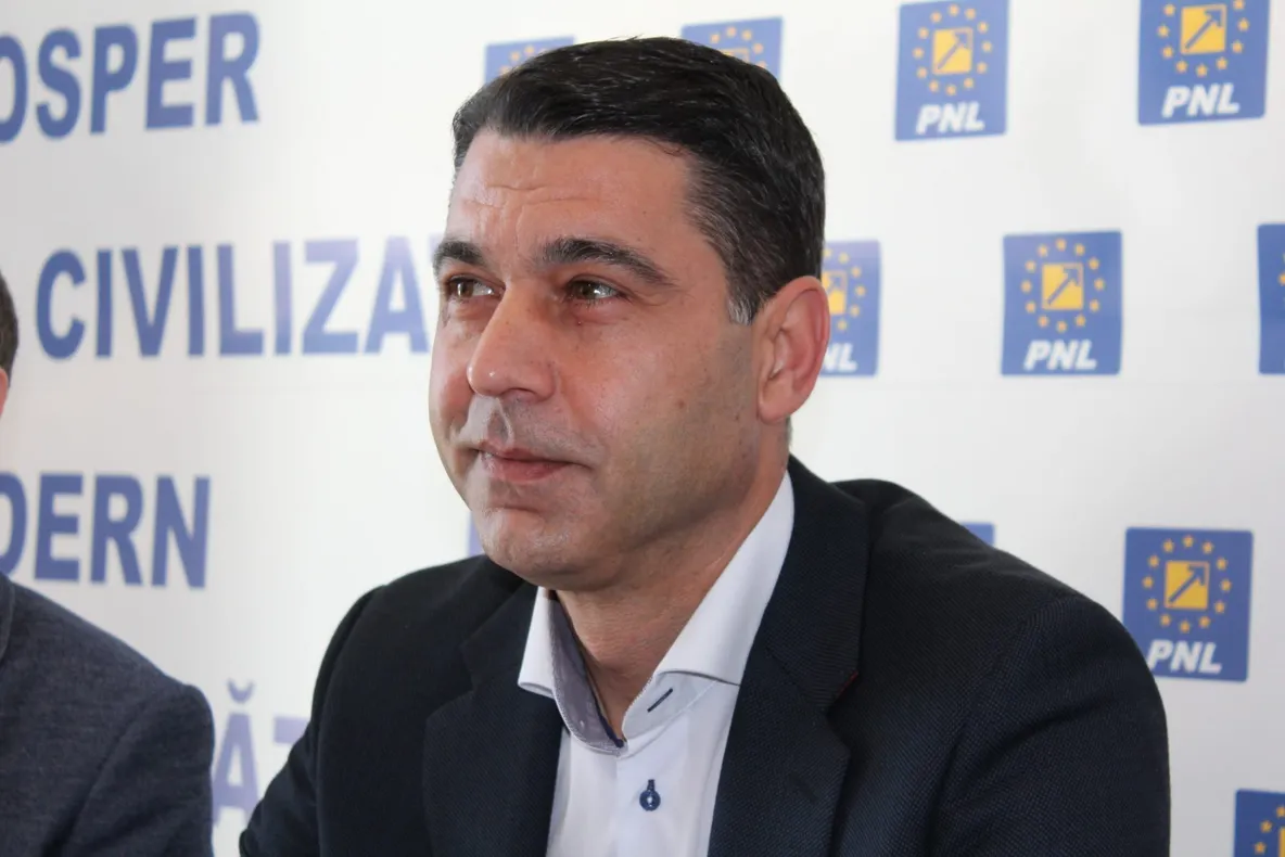 Anunțat de Mihai Niță drept candidat la Primăria Slatina, Marius Bălașa pleacă din ALDE