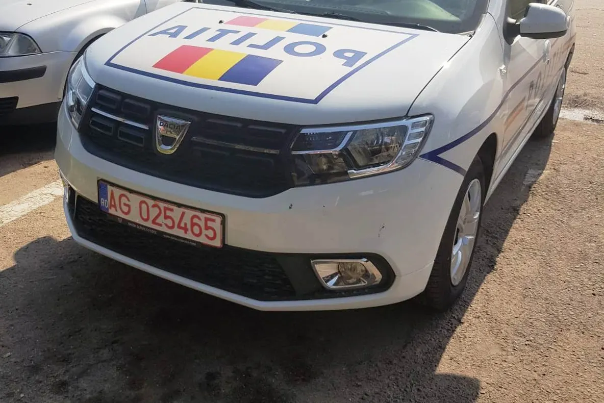 Maşini noi pentru poliţiştii din Olt. Ce dotări au autoturismele - FOTO