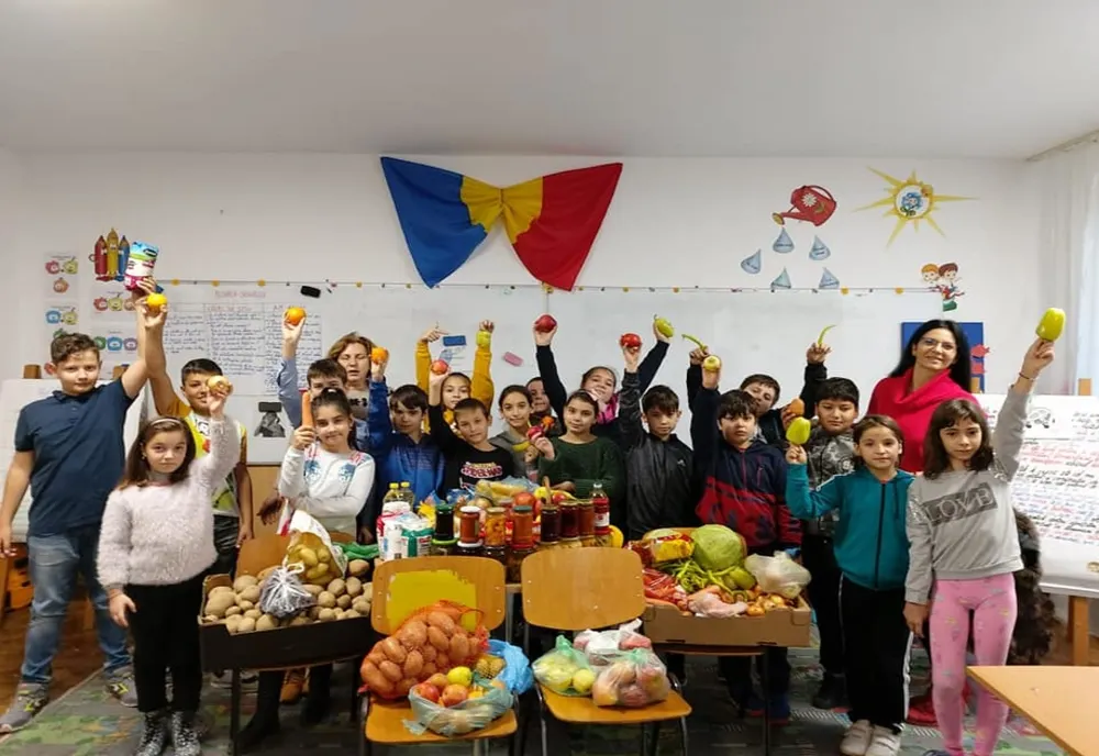 Elevi și profesori din Caracal, gest impresionant pentru măicuțele de la Brâncoveni