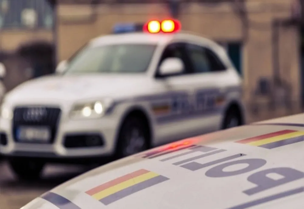 Olt: Sute de adeverinţe non-violator, eliberate de poliţişti