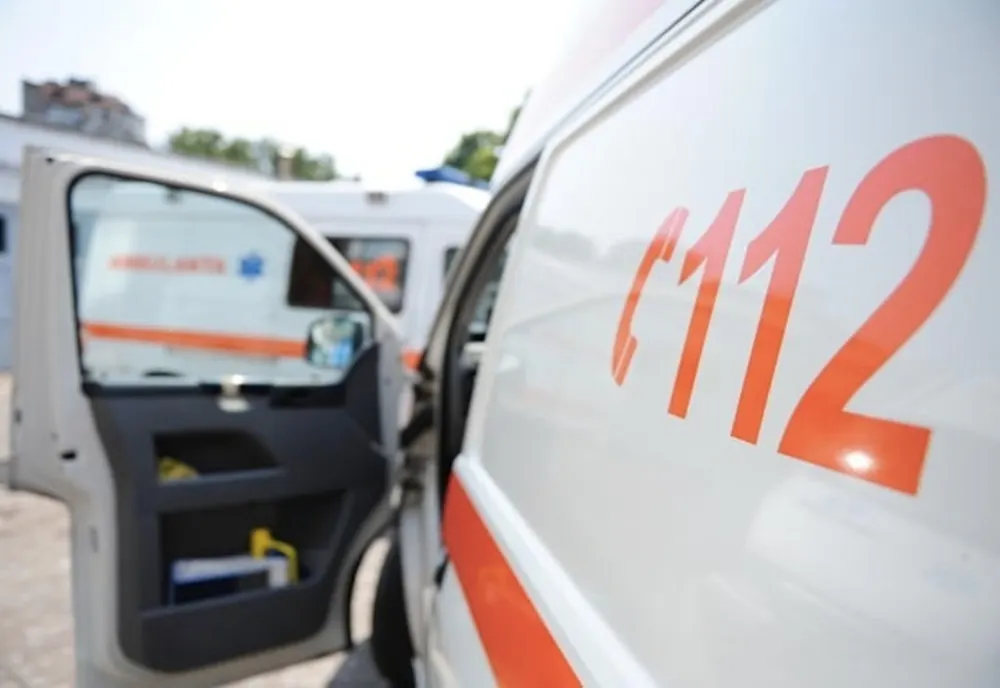 Olt: Adolescentă lovită de o maşină, în Caracal