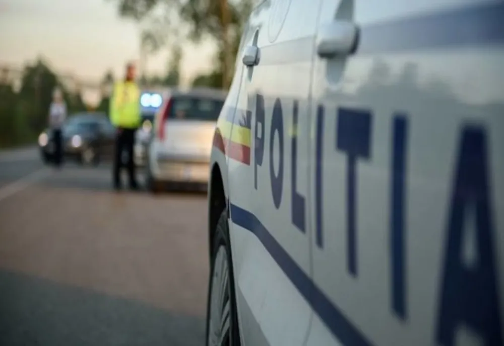 Ce a păţit un bărbat din Olt, prins băut şi fără permis la volanul unei maşini neînmatriculate