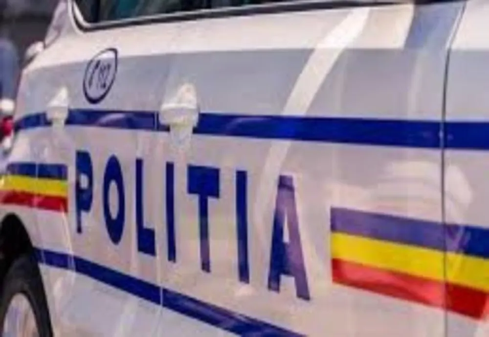 Trafic rutier blocat în judeţul Olt pentru ridicarea vagoanelor trenului deraiat