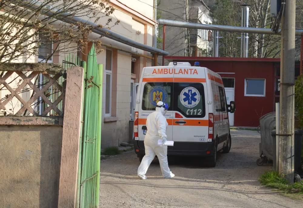 Creşte numărul persoanelor din centrele de carantină din Olt