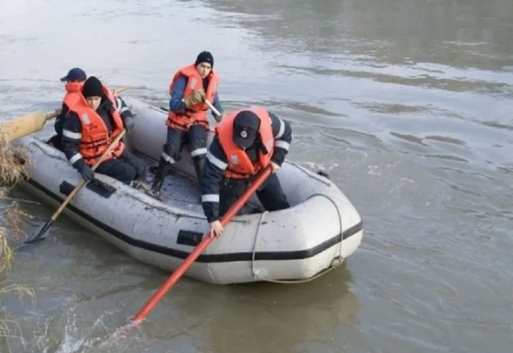 Cadavrul unei fete din Slatina, dispărute acum o săptămână, găsit în râul Olt
