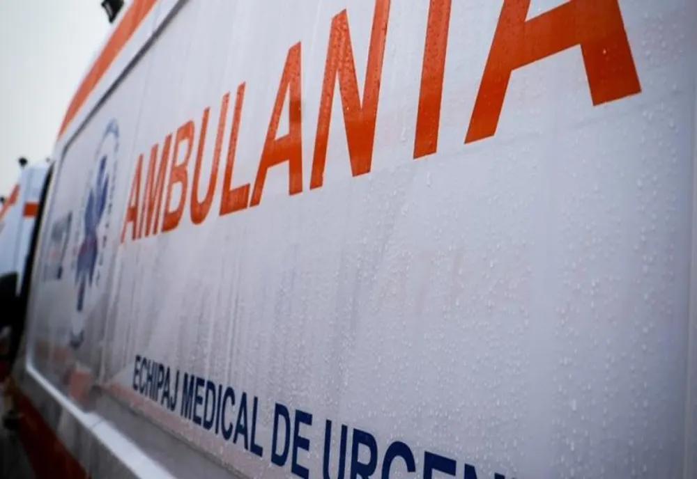 Numărul îmbolnăvirilor de COVID-19 creşte în judeţul Olt din cauza focarului de la Ambulanţa Olt