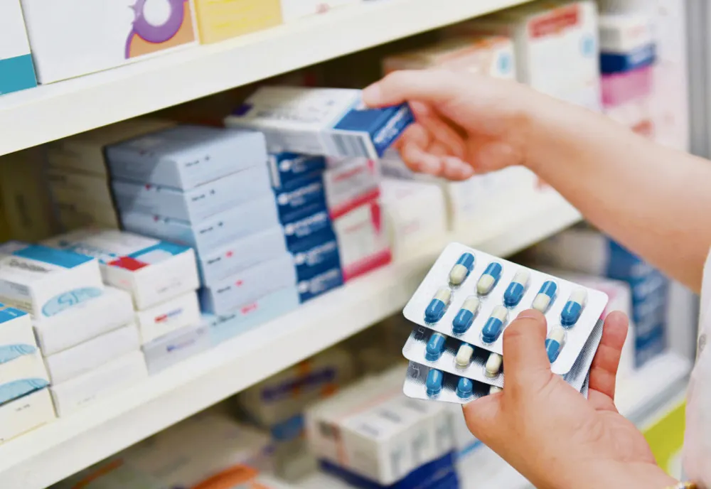 Judeţul Olt, lăsat fără farmacie non-stop