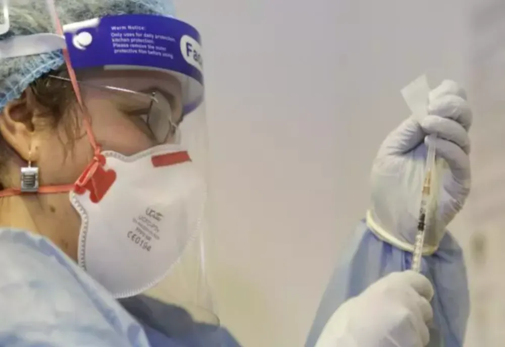 Când începe vaccinarea anti-COVID în judeţul Olt. Anunţul a fost făcut