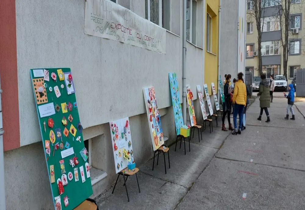Slatina: Târg de mărţişoare pe bază de donaţii, la GPP Nr. 2 