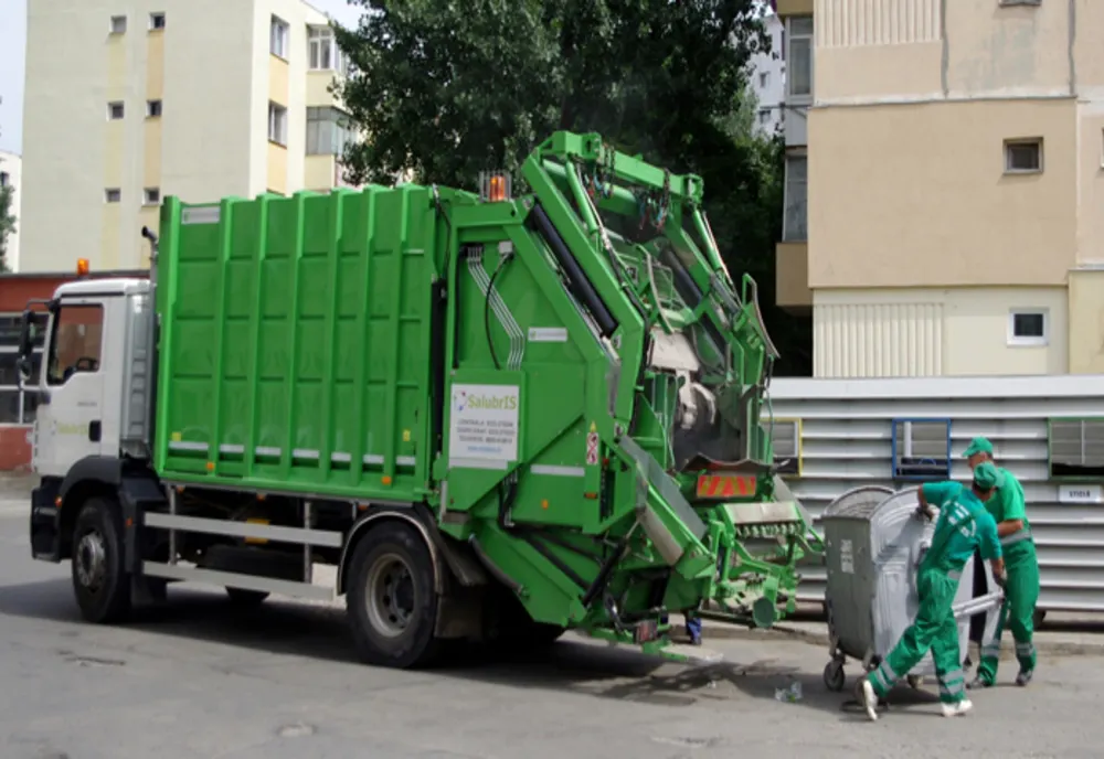 Patru firme au depus oferte pentru colectarea gunoiului din judeţul Olt