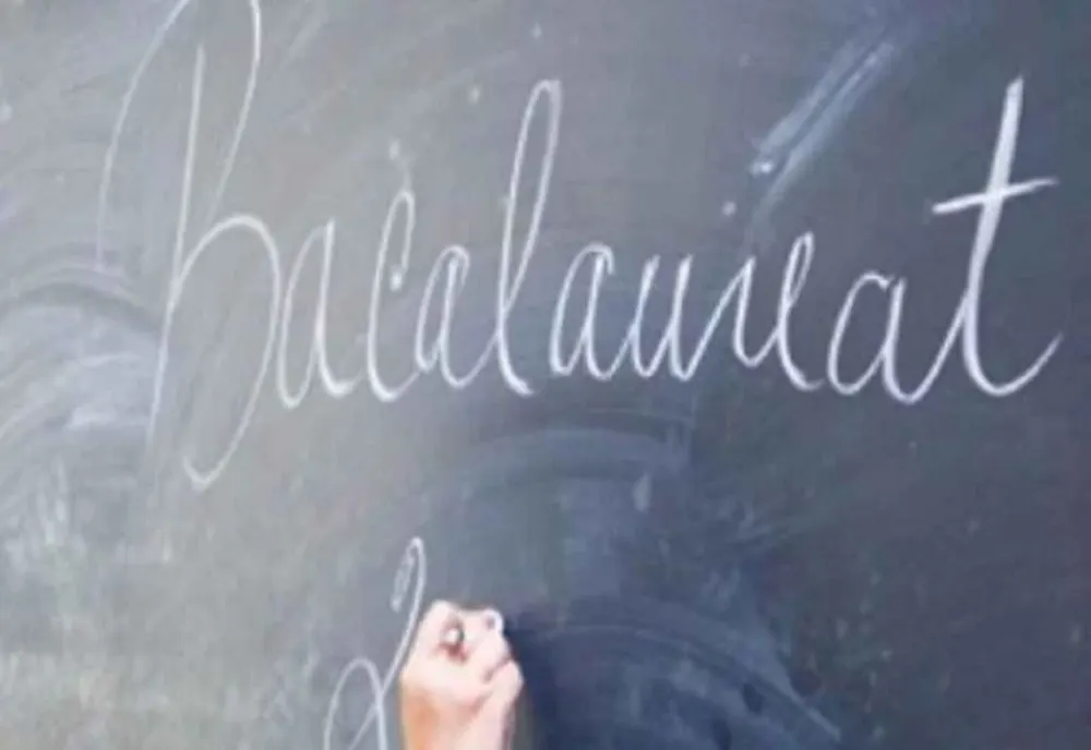 Bacalaureat 2021. Peste 2.500 de elevi din Olt susţin proba scrisă la limba română