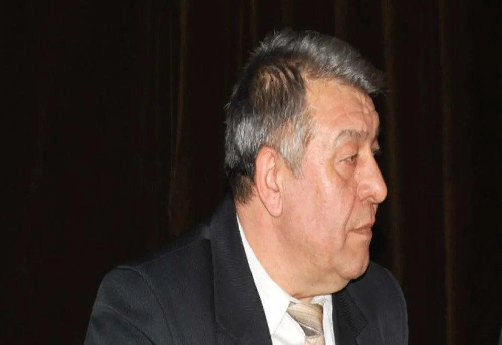Caracal: Fostul director al Liceului Agricol, achitat, după ce în 2016  a fost reţinut pentru abuz în serviciu şi fals în înscrisuri