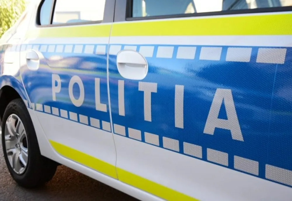 Petrecere într-o comună din Olt, unde incidenţa COVID a sărit de 20/1.000. Poliţiştii au dat amenzi (VIDEO)