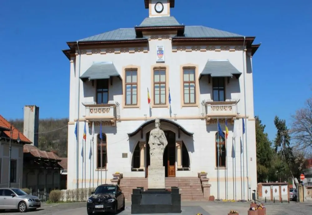 Primăria Slatina se digitalizează cu bani din PNRR