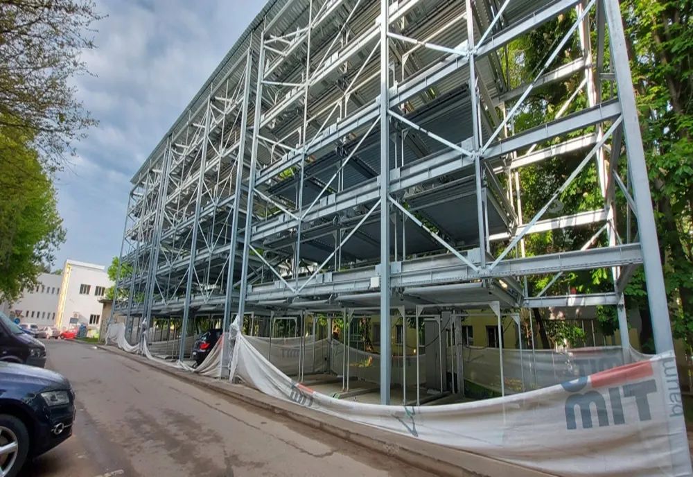 O primărie din ţară vrea să preia modelul parcărilor puzzle din Slatina