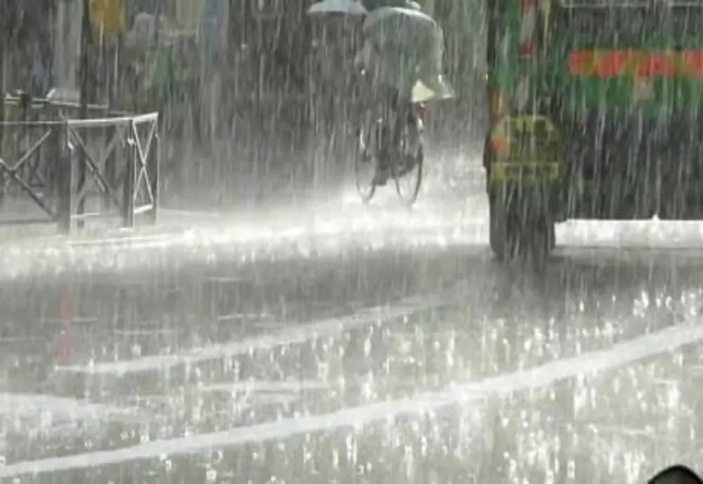 UN NOU COD GALBEN DE INSTABILITATE ATMOSFERICĂ EMIS DE ANM