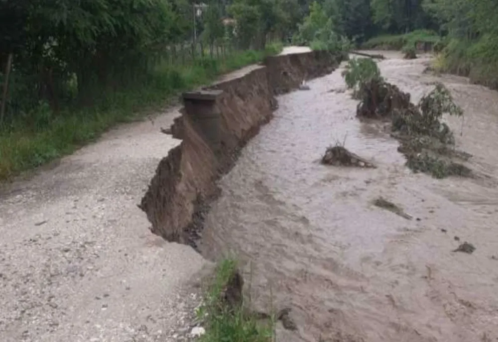 Risc de inundaţii pe râuri din Transilvania, Crişana, Banat şi Oltenia
