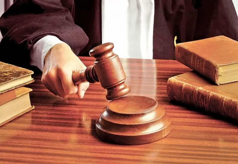 ''LEGEA FUGARILOR'', PE AGENDA JUDECĂTORILOR CONSTITUŢIONALI DUPĂ MAI MULTE AMÂNĂRI