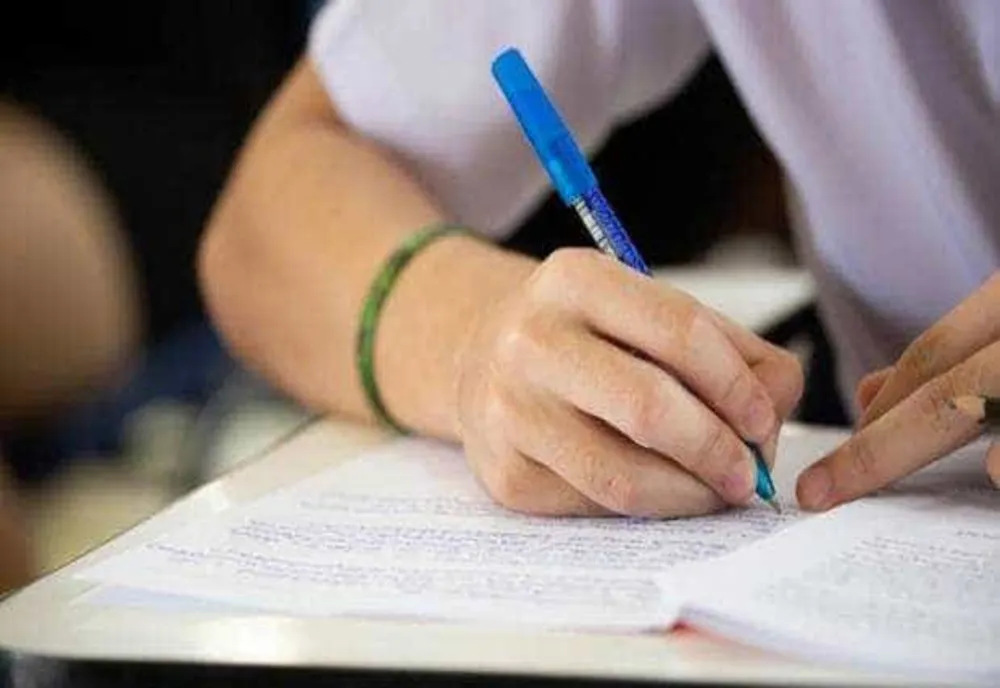 MODELE DE SUBIECTE ȘI BAREME PENTRU EVALUAREA NAŢIONALĂ ŞI BACALAUREATUL DIN 2025, PUBLICATE