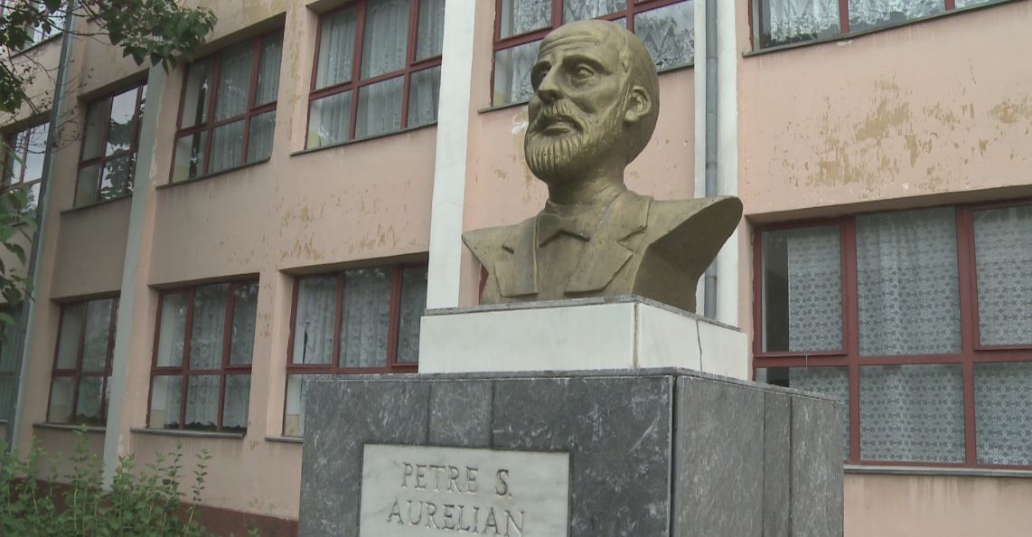 Primăria Slatina vrea fonduri europene pentru reabilitarea Colegiului Economic