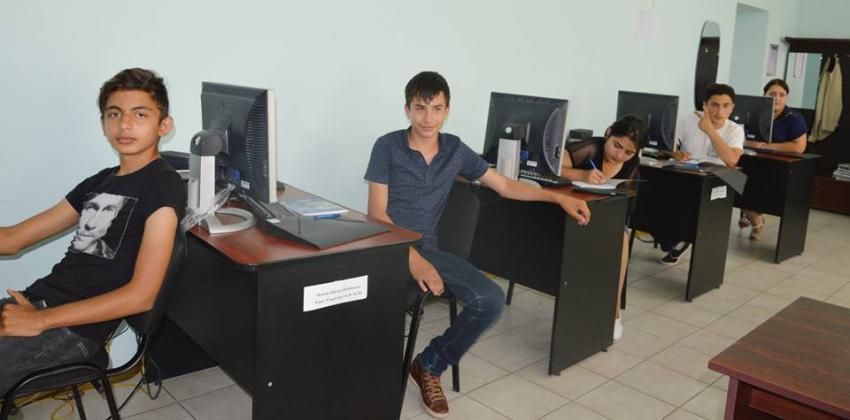 Centru educațional pentru tinerii romi din Slatina, deschis cu sprijin olandez