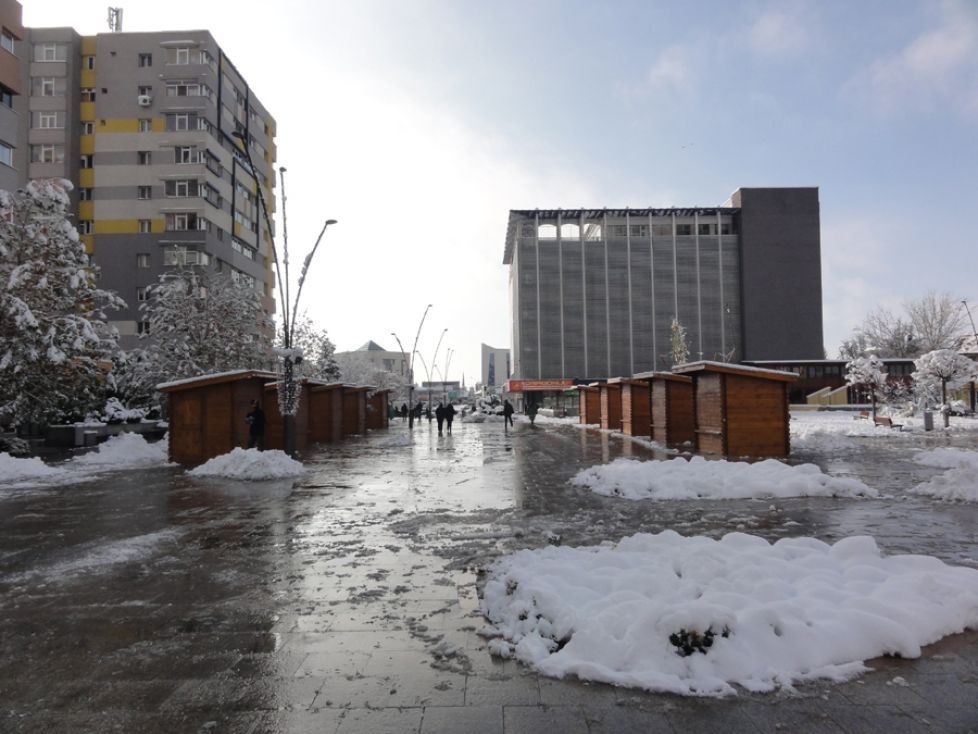 Proiect pilot de topire a zăpezii de pe alei, implementat la Slatina