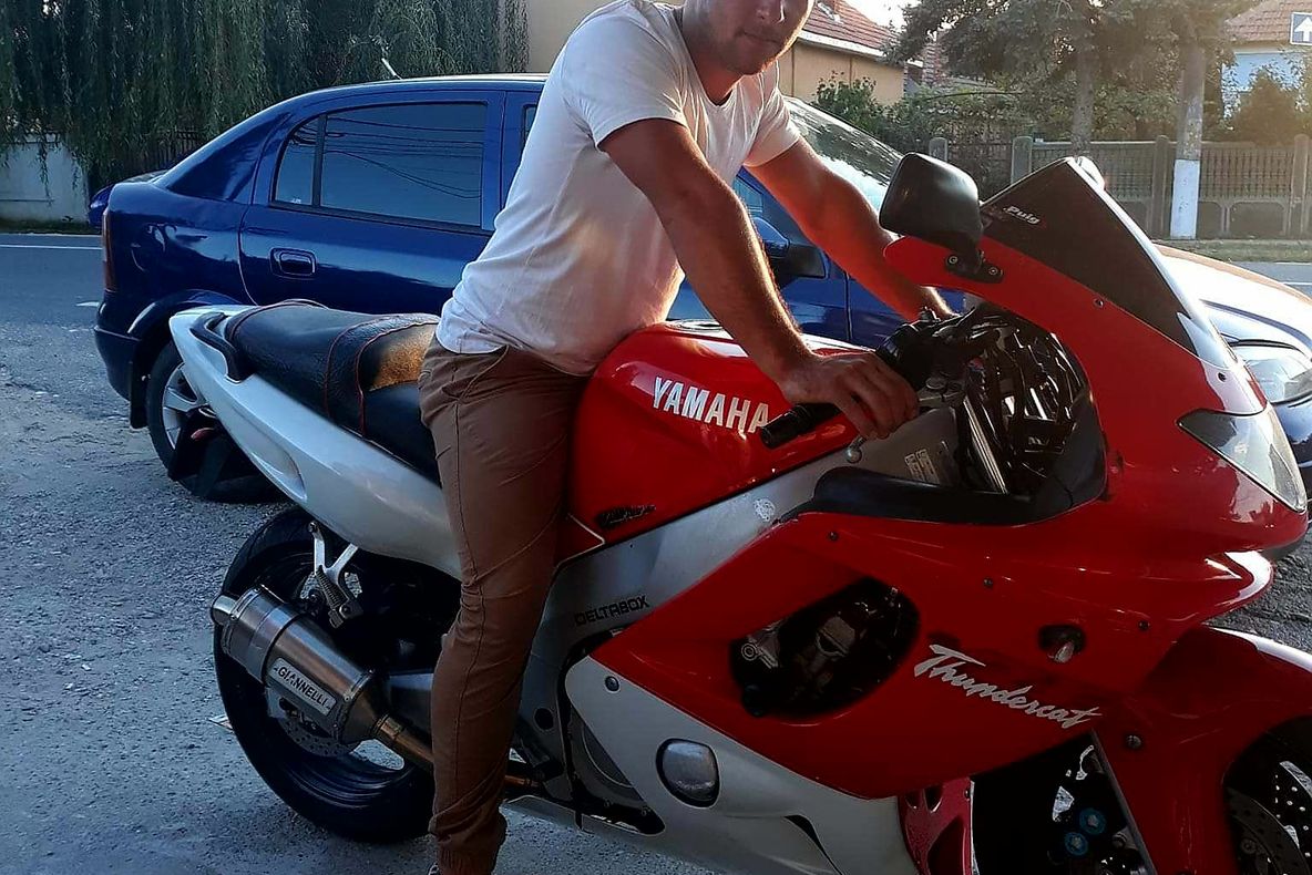 Sfârșit tragic pentru un motociclist din Olt care conducea deși avea permisul reținut