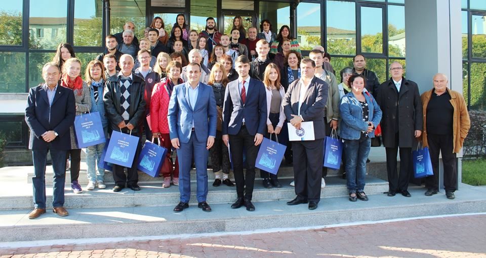 Români din Bulgaria și studenți basarabeni vizitează județul Olt. Proiectul, derulat de Ministerul Românilor de Pretutindeni