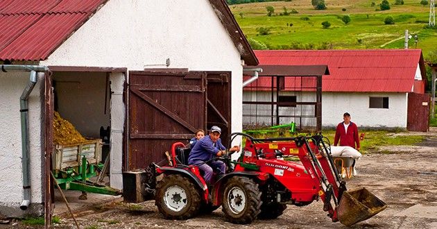 Sute de ferme mici din Olt, în competiție pentru fonduri europene