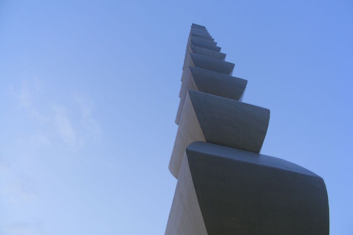 Amplasarea unei replici a Coloanei Infinitului în Capitală, decizie a CGMB