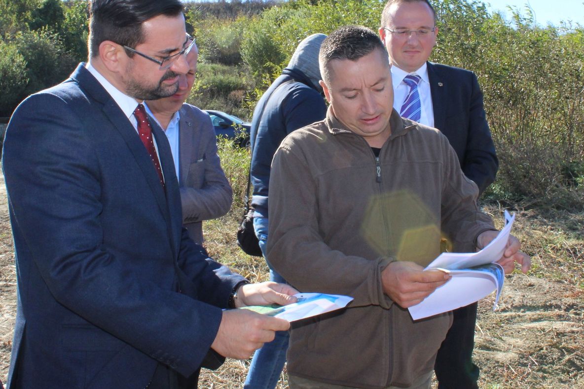 A ajuns să livreze mere bio italienilor după ani de muncă în agricultură chiar în Italia - FOTO