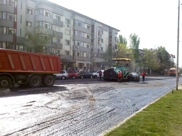 Slatina: Asfaltări rapide, după atribuirea acordului cadru