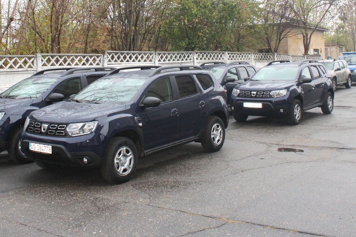 Jandarmii din Olt au maşini noi