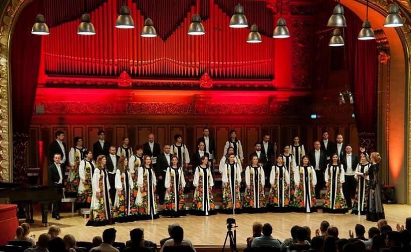 Corul Madrigal, în concert la Slatina, împreună cu 100 de copii din Cantus Mundi. Cât costă biletul de intrare