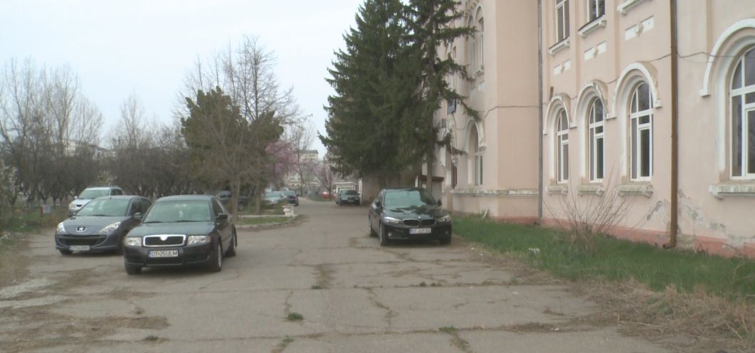 Spațiul exterior al fostului Liceu de Construcții din Slatina, complet modernizat. Ce activități se vor desfășura în incintă