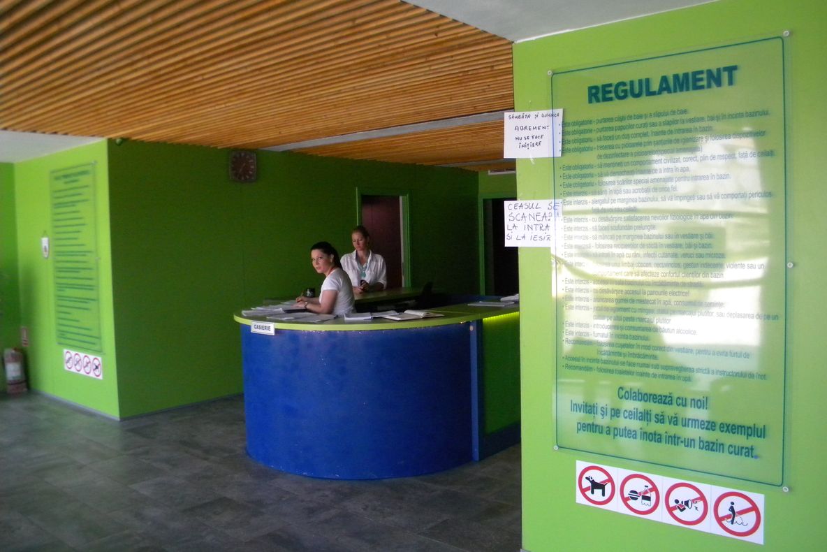 Bazinul Didactic de Înot din Slatina, program prelungit din martie. Motivul