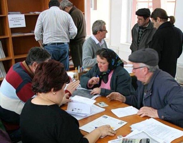 Mii de fermierii au încurcat programările la APIA. Ce riscă cei care nu se prezintă la timp